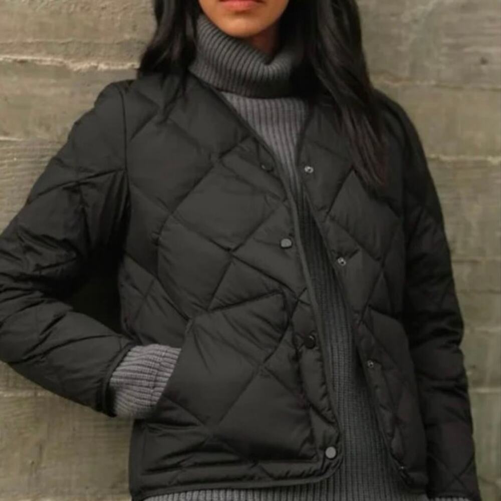 Jenni Kayne Women’s Quilted Black Jacket Sz Small Lightweight Quiet Luxury